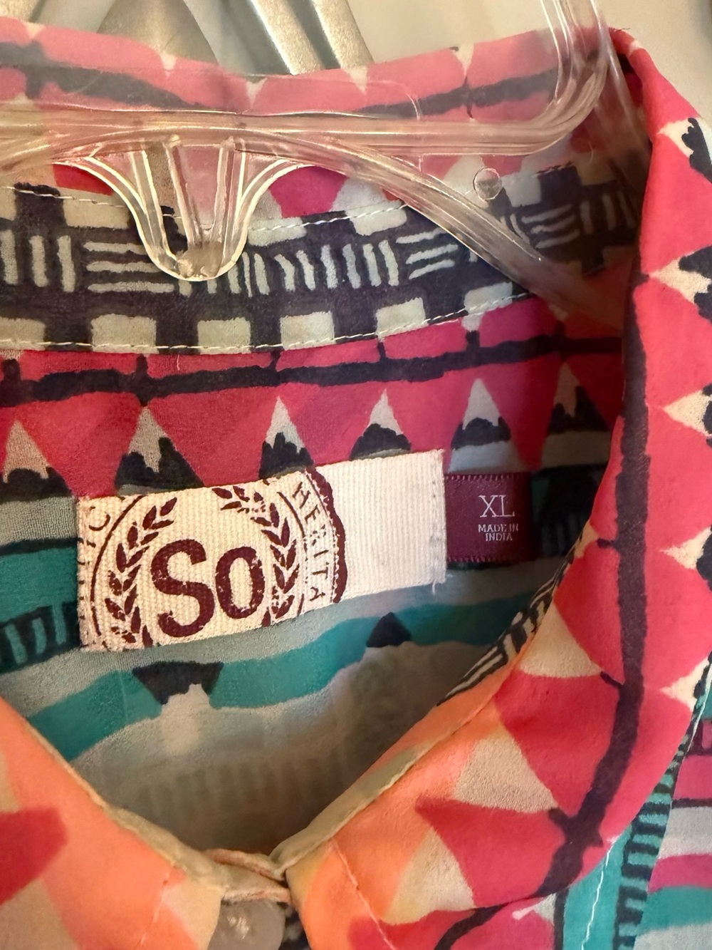 SO Sleeveless Collared Print Top - Pink, Teal - Picture 4 of 6